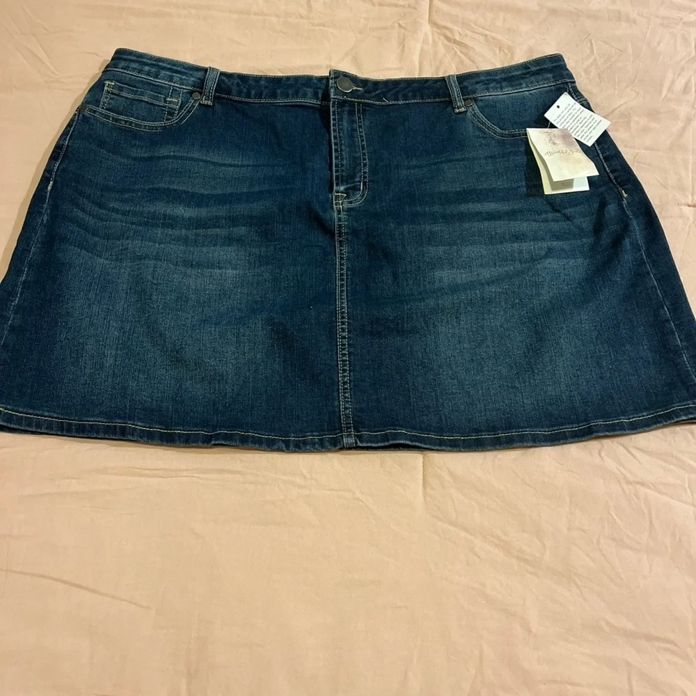 A Beautiful Soul Short Denim Boho Stonewashed Costal Cowgirl Skirt Sz 18/20 NWT